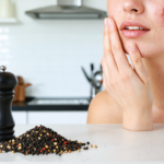 découvrez comment reconnaître les symptômes de l'allergie au poivre, comprendre ses causes et bénéficier de conseils pratiques pour mieux la gérer au quotidien.